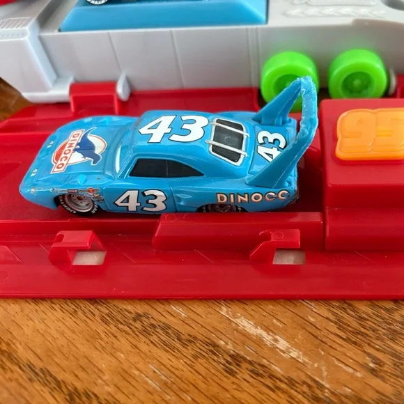 Disney Pixar Cars Glow Racers Transforming Mack + Mini Racers Hauler Truck - Picture 10 of 16